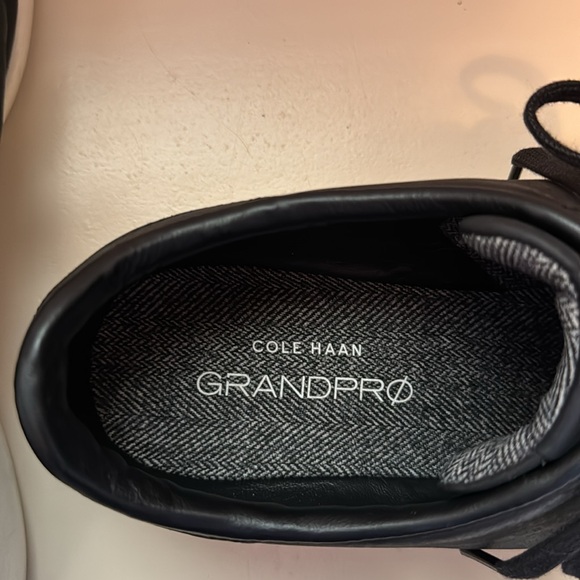 Cole Haan Grandpro Men’s Black Leather Tennis Shoes - Picture 4 of 4